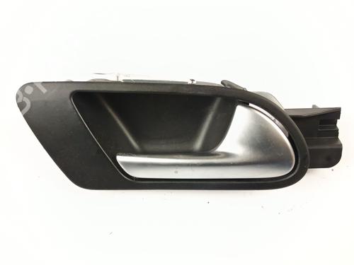 Used Front right interior door handle VW TIGUAN (5N_) 2.0 TDI (110 hp) 27512751
