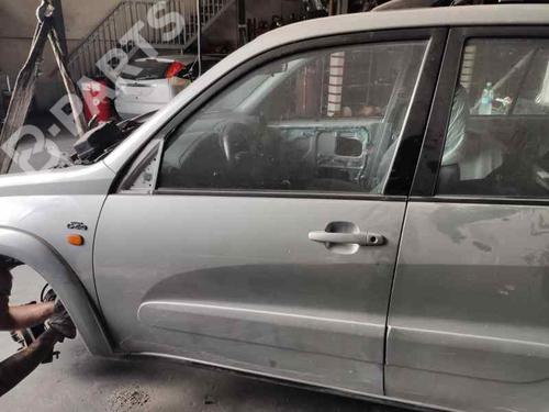 Used Left front door TOYOTA RAV 4 II (_A2_) 2.0 D 4WD (CLA20_, CLA21_, CLA20R, CLA21R) (116 hp) 10929853