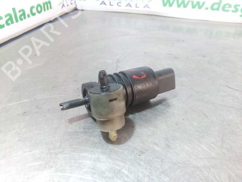 Used Washer pump MITSUBISHI OUTLANDER II (CW_W) 2.2 DI-D 4WD (156 hp) 14354148