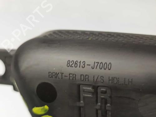 Front left interior door handle KIA XCEED (CD) 1.0 T-GDI MHEV | BP36998111I13 - Image 3