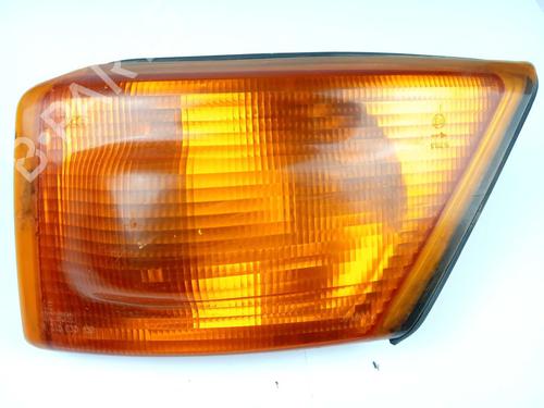 Left front indicator IVECO DAILY III Van 65 C 15 | BP13044366C32 - Image 1