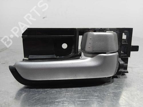 Used Front right interior door handle Front right interior door handle SUZUKI SWIFT III (MZ, EZ) 1.3 (RS413, ZC11S) (92 hp) 10011762 10011762