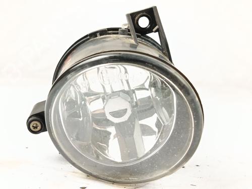 Used Right front fog light VW POLO IV (9N_, 9A_) 1.4 16V (75 hp) 28471825