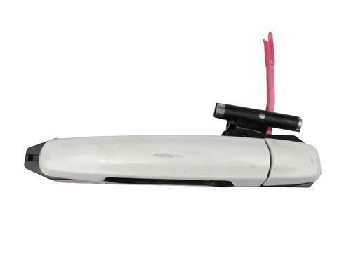Used Rear left exterior door handle Rear left exterior door handle SUZUKI VITARA (LY) 1.4 Hybrid (Mild Hybrid) (APK414) (129 hp) 21533680 21533680