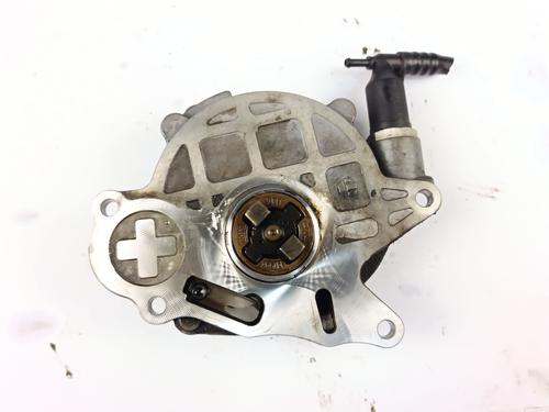 Bomba de vacío SKODA RAPID (NH3, NK3, NK6) 1.6 TDI (105 hp) 31793238