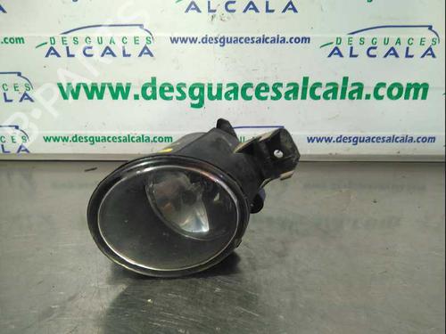 left-front-fog-light-renault-koleos-i-hy_-8200002470-2008-10958187 main image