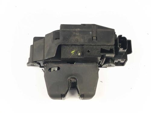 tailgate-lock-citroen-c3-aircross-ii-2r_-2c_-2017-34287709 main image