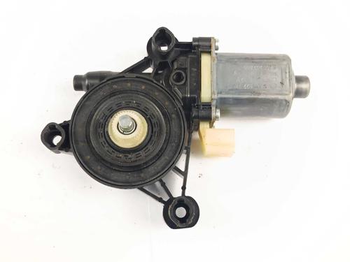 Used Left front window motor Left front window motor 31630614 31630614