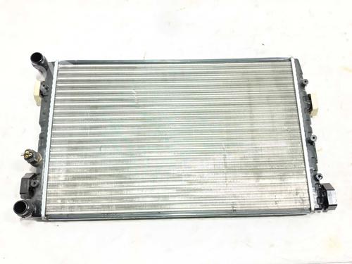 water-radiator-skoda-fabia-ii-542-2006-2007-2008-2009-2010-2011-2012-2013-2014-31330366 main image
