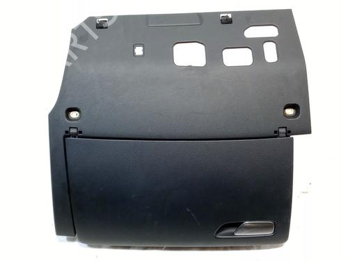 Used Glove box AUDI A3 Sportback (8VA, 8VF) 1.6 TDI (105 hp) 18411170