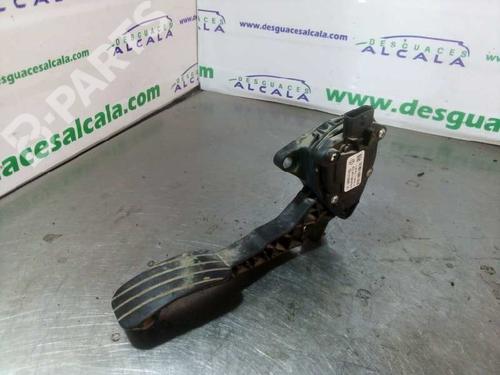 pedal-nissan-nv400-van-x62-x62b-180101626r-6-pines-2011-10929453 main image