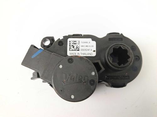 electronic-module-nissan-juke-f16_-2019-30772877 main image