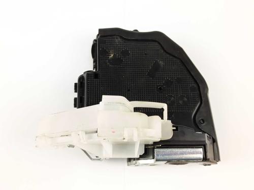 Used Rear left lock Rear left lock 34137772 34137772