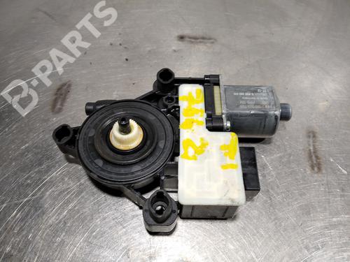 Used Left rear window motor SEAT LEON (5F1) 1.2 TSI (110 hp) 9983015