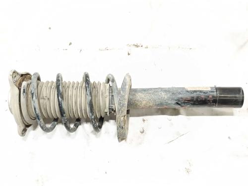 Used Left front shock absorber Left front shock absorber MERCEDES-BENZ A-CLASS (W177) A 180 d (177.010) (116 hp) 28025890 28025890