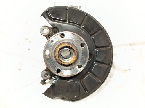 Used Left front steering knuckle VW TIGUAN (5N_) 2.0 TDI (110 hp) 27465319