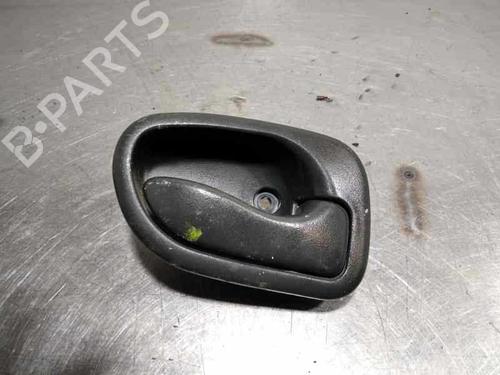 Used Front right interior door handle Front right interior door handle 10142392 10142392