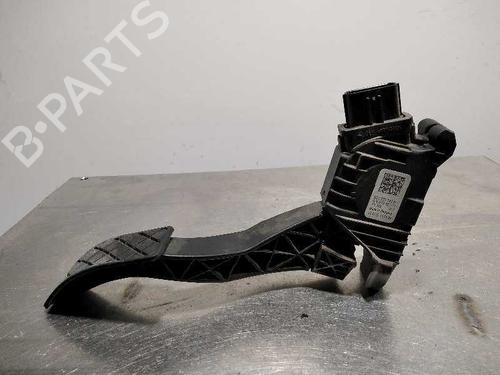 pedal-vw-passat-b8-3g2-cb2-5q1723503h-6-pines-2014-10143122 main image