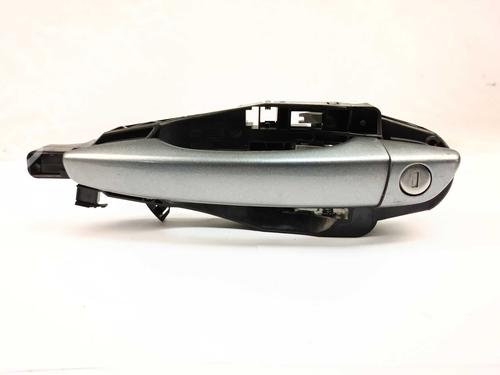 front-left-exterior-door-handle-jeep-avenger-j2-2022-31586230 main image