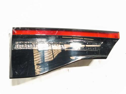 Used Left tailgate light Left tailgate light TOYOTA YARIS CROSS (MXP_) 1.5 Hybrid (MXPJ10) (116 hp) 27526960 27526960