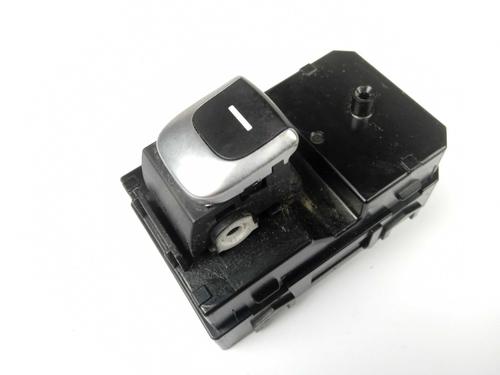 Used Right rear window switch Right rear window switch 13038850 13038850