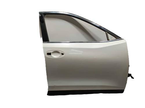 Dør højre fortil Dør højre fortil NISSAN X-TRAIL III (T32_, T32R, T32RR) 1.6 dCi (T32) (130 hp) 37230997 37230997