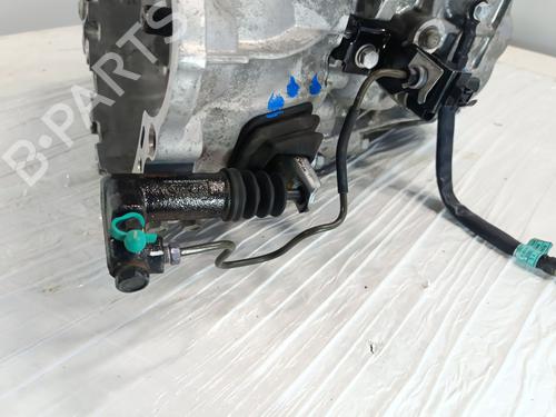 Gearbox KIA CARENS IV 1.7 CRDi | BP32366052M3  - Image 12