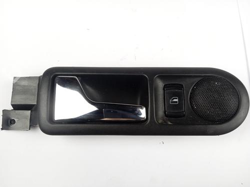 Venstre bak invendig håndtak VW GOLF IV (1J1) 1.9 TDI (110 hp) 13401733