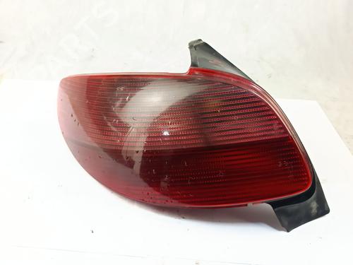 Used Left taillight PEUGEOT 206 Hatchback (2A/C) 1.4 HDi eco 70 (68 hp) 32230040