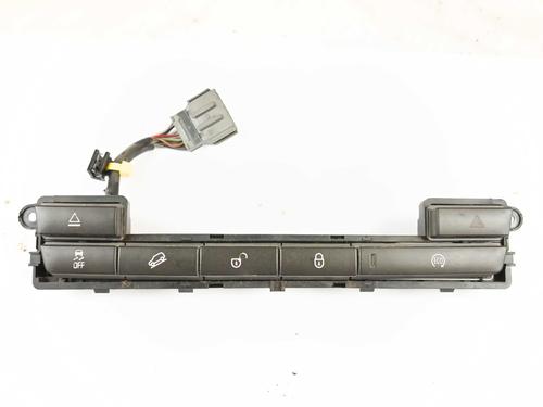 Used Switch Switch LAND ROVER FREELANDER 2 (L359) 2.2 TD4 4x4 (160 hp) 28471801 28471801