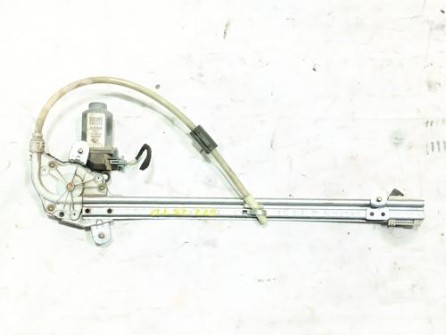 Alzavetro posteriore destra RENAULT LAGUNA II (BG0/1_) 2.2 dCi (BG0F) (150 hp) 31306600