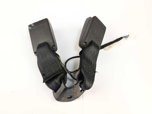 seat-buckle-nissan-juke-f16_-2019-33981335 main image