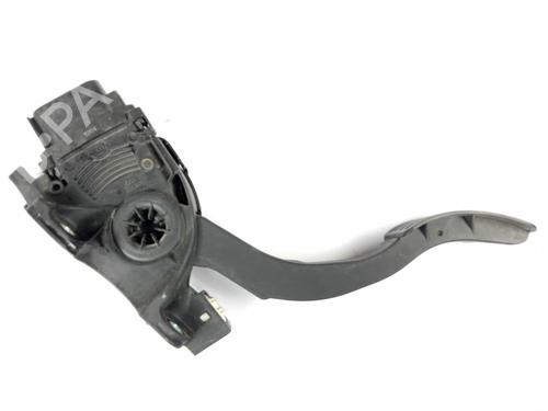 Pedal Pedal VOLVO XC70 II (136) D4 AWD (181 hp) 11798924 11798924