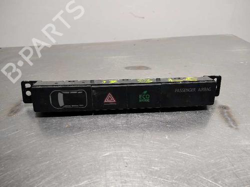 Used Switch MITSUBISHI OUTLANDER III (GG_W, GF_W, ZJ, ZL, ZK) 2.2 Di-D (GF6W) (150 hp) 14348210