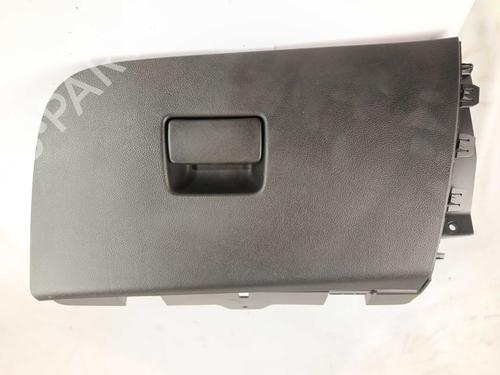 Used Glove box Glove box 30589915 30589915