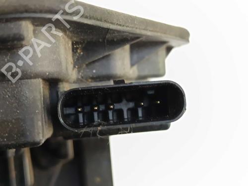 Front left lock BMW 1 (F40) 118 i | BP35794279C98 - Image 3