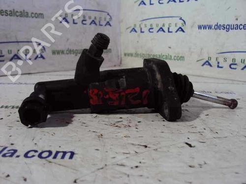 Used Clutch slave cylinder Clutch slave cylinder 14352408 14352408