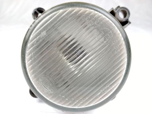 Used Right headlight NISSAN TERRANO II (R20) 2.7 TDi 4WD (125 hp) 17718761