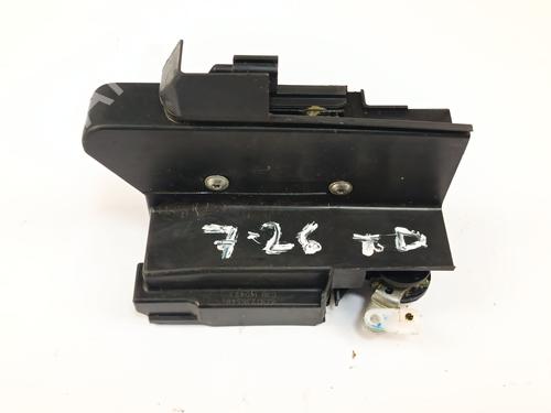 Højre bagtil lås DACIA DUSTER (HM_) 1.3 TCe 150 (HMM3) (150 hp) 31926945