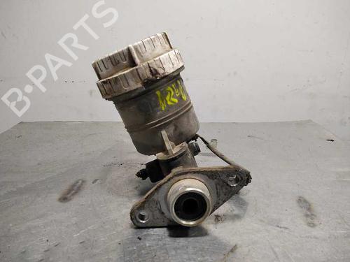 Used Brake master cylinder Brake master cylinder MITSUBISHI PAJERO III (V7_W, V6_W) [1999-2007] 14347935 14347935