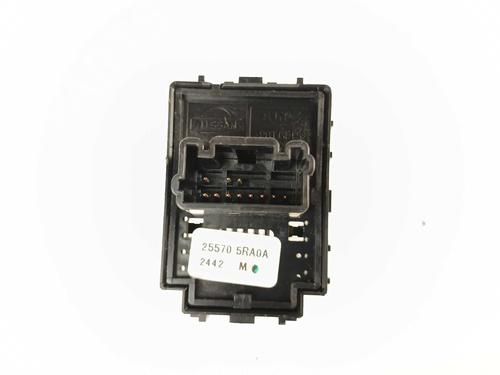 Mirror switch NISSAN MICRA V (K14) 1.0 IG-T | BP26557172I25 - Image 2