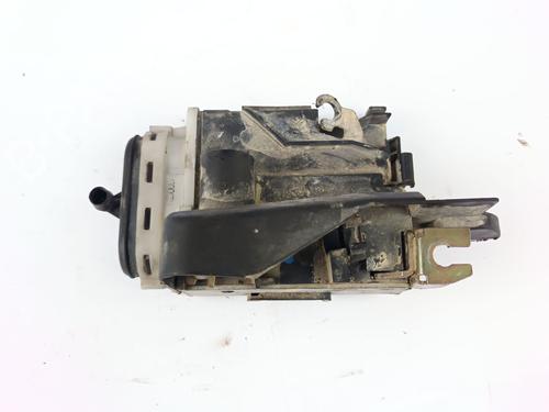 rear-left-lock-audi-a4-b5-8d2-1994-1995-1996-1997-1998-1999-2000-2001-33759818 main image