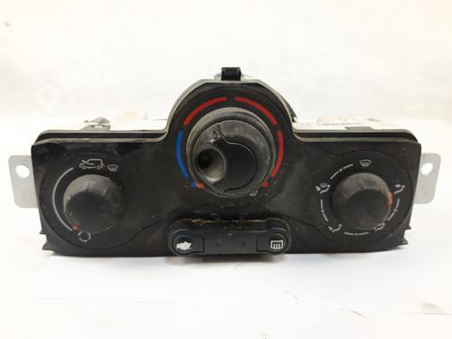 Used Climate control RENAULT KANGOO / GRAND KANGOO II (KW0/1_) 1.5 dCi 95 (KW16) (95 hp) 30721552