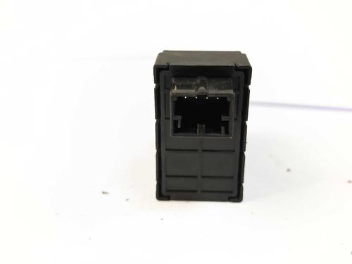 Right front window switch FIAT 500L (351_, 352_) 1.6 D Multijet (199LYD1B) | BP32760616I26 - Image 2