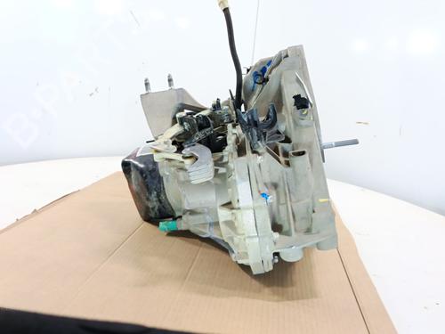 Gearbox DACIA SANDERO II TCe 90 (B8M1, B8MA, B8AC) | BP28726620M3