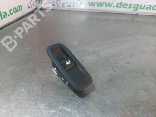 right-rear-window-switch-citroen-c4-picasso-ii-16-bluehdi-120-96762292zd-4-pines-2013-10751767 main image