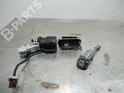 Used Ignition barrel Ignition barrel PEUGEOT 308 II (LB_, LP_, LW_, LH_, L3_) [2013-2021] 9997105 9997105