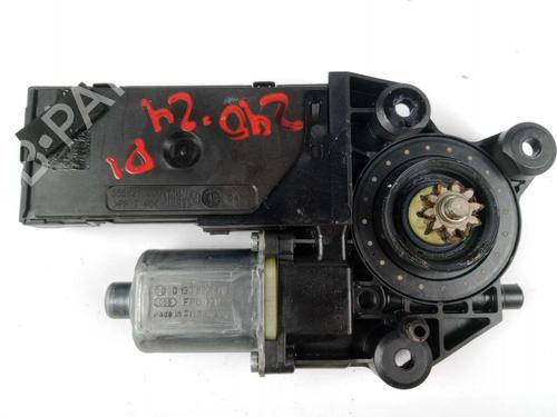 Used Left front window motor Left front window motor RENAULT MEGANE III Hatchback (BZ0/1_, B3_) 1.9 dCi (BZ0N, BZ0J) (131 hp) 18418985 18418985