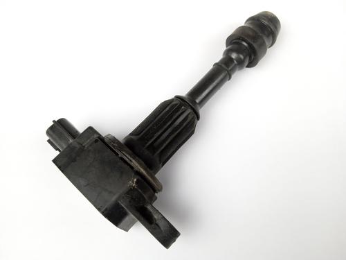 Used Ignition coil NISSAN MICRA III (K12) [2002-2010]  12530267