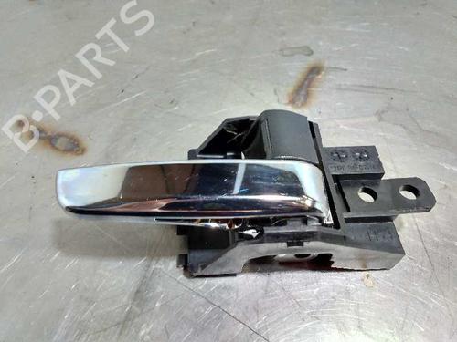puxador-interior-frente-direito-mitsubishi-eclipse-cross-gk_-gl_-2017-10752495 main image